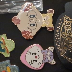 💞HTF Bundle Of (2) Limited Edition 'Rescuers' WDI Exclusive Pins